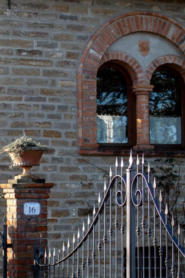 Casa Taro Bed & Breakfast Marsaglia  Exterior photo