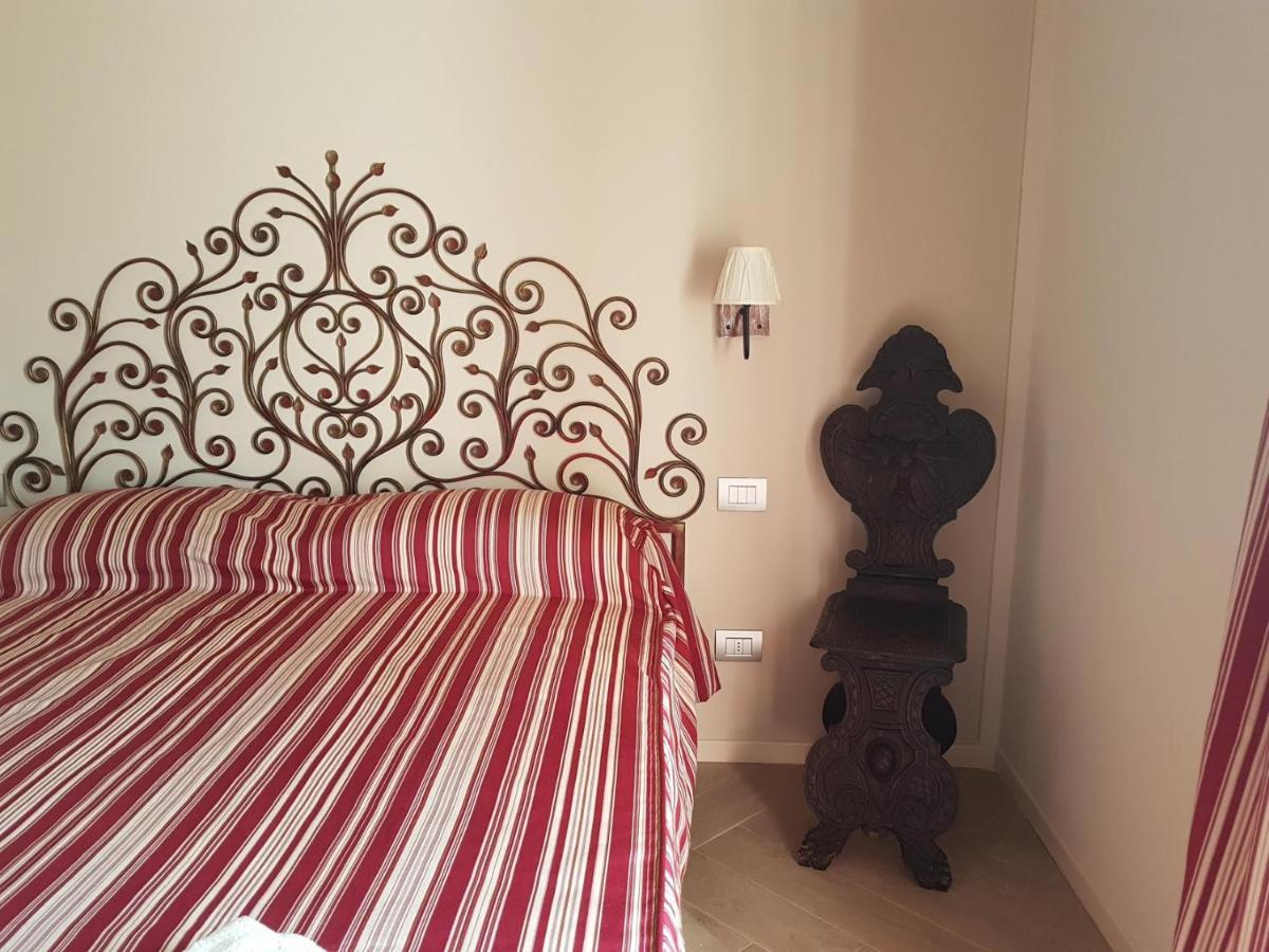 Casa Taro Bed & Breakfast Marsaglia  Exterior photo